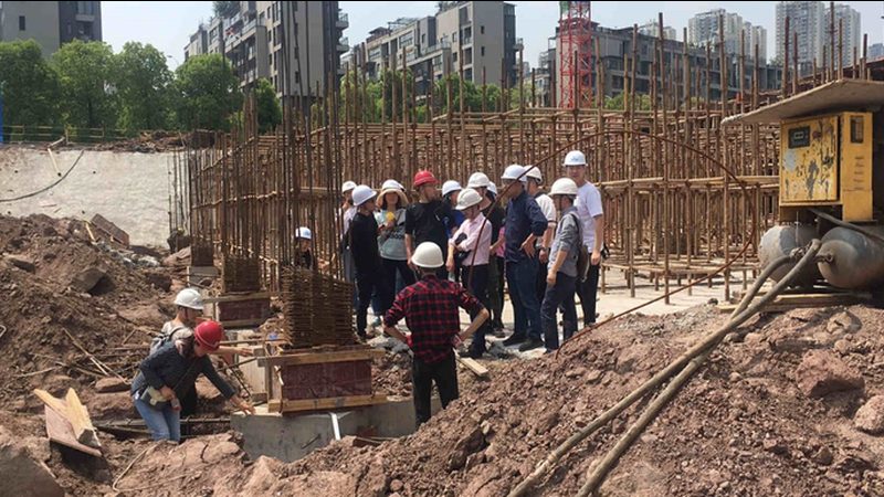 四川建筑总包公司：如何从资质与实力出发精准选择**